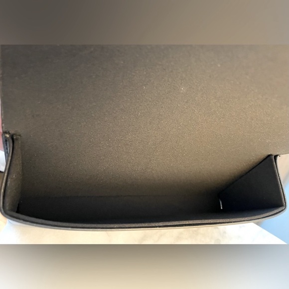 MaxMara Black Pleather Sunglasses Eyeglasses Case Gold Logo Magnetic NWOT main image 7
